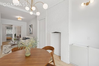 35 Jewel St Unit 1, Brooklyn, NY 11222
