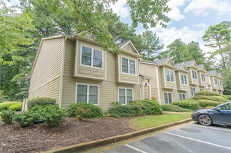 31 Muncy Ct SE, Smyrna, GA 30080