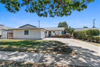 226 S Camellia St, Anaheim, CA 92804