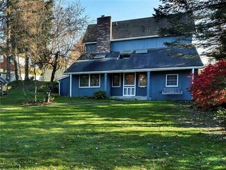 504 Main St, Harmony, PA 16037