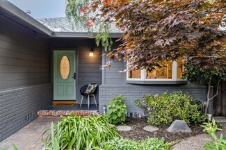 3031 Alameda de Las Pulgas, Menlo Park, CA 94025