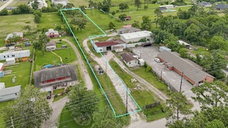 16219 A Bear Bayou Dr, Channelview, TX 77530