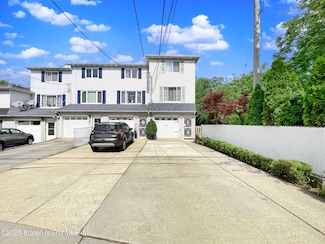 5 Greaves Ave, Staten Island, NY 10308