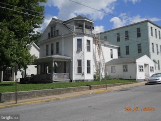 200 E Orange St, Shippensburg, PA 17257