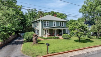 313 E Main St, Morganton, NC 28655