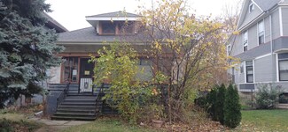 139 N Humphrey Ave, Oak Park, IL 60302