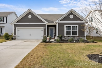 2015 McDonald Dr, Stanfield, NC 28163