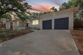 7116 Meadowbrook Dr, Fort Worth, TX 76112