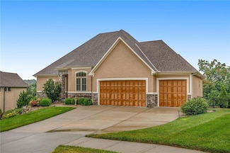 313 NW Thoreau Ct, Lees Summit, MO 64081