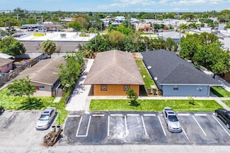 279 SW 1st St Unit 1, Deerfield Beach, FL 33441