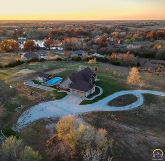 1759 Road R1, Emporia, KS 66801