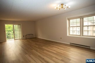 446 Passaic St Unit 5D, Hackensack, NJ 07601