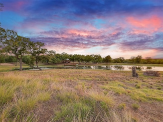 762 Karisch Rd, Giddings, TX 78942