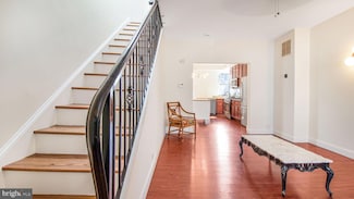 619 E 38th St, Baltimore, MD 21218