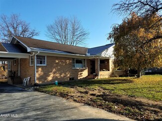 696 E Watson St, Bedford, PA 15522