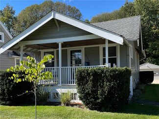 3390 Clague Rd, North Olmsted, OH 44070