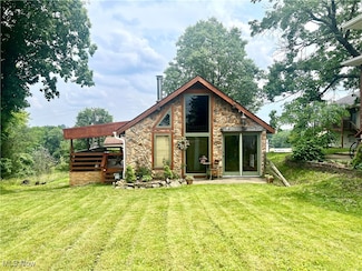 150 Culler Rd, Weirton, WV 26062