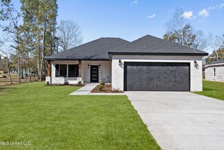 1703 Ladnier Rd, Gautier, MS 39553