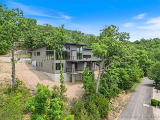 85 Sylvan Views Ave, Linn Creek, MO 65052