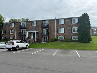 9015 James Ct, Aliquippa, PA 15001