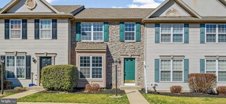 141 Chandler Dr Unit 141F, Red Lion, PA 17356