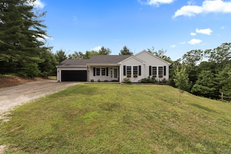 372 Beach Pond Rd, Voluntown, CT 06384