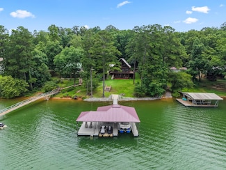 137 Lakeview Dr, Logan, AL 35098