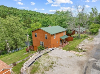 721 Shore Rd, Powersite, MO 65731
