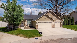 1150 N New Creek Ave, Meridian, ID 83642