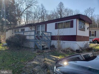 20 Cheyenne Ln, Honey Brook, PA 19344