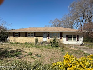 1938 N Carolina 403, Faison, NC 28341