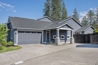 60419 Hedgewood Ln, Bend, OR 97702