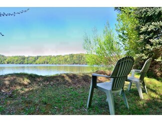 84 Bayview Rd, Fairfax, VT 05454