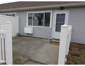 98 Andersen Rd Unit 98, Chicopee, MA 01022