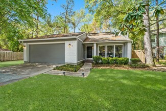 15 Hickory Oak Dr, Spring, TX 77381