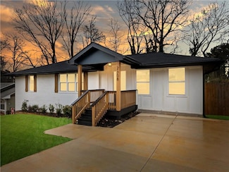 2308 Mark Trail, Decatur, GA 30032