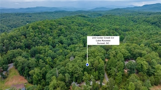 229,233 Cedar Creek Cir, Sunset, SC 29685