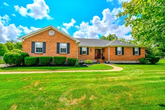 2750 Country Squire Dr, New Carlisle, OH 45344