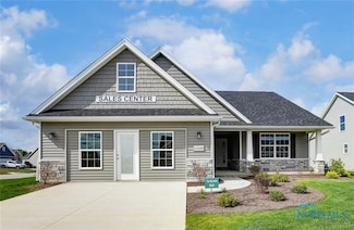 15100 Sugar Maple Dr, Perrysburg, OH 43551