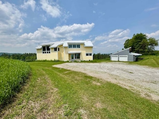 2368 Taplin Hill Rd, Corinth, VT 05039