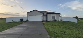 1107 Capri Cir, Labelle, FL 33935