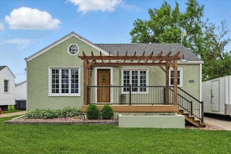 3121 F Ave, Council Bluffs, IA 51501