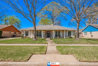 5411 Candlecrest Dr, Houston, TX 77091