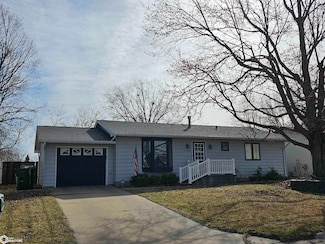 1706 S 5th St, Oskaloosa, IA 52577