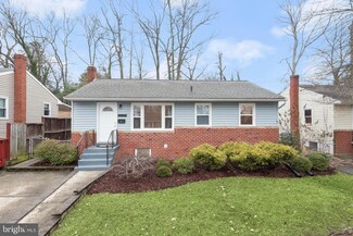6115 Ruatan St, Berwyn Heights, MD 20740