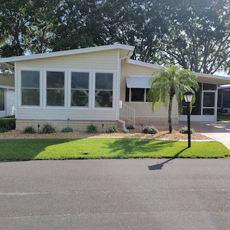 104 Town & Country Blvd, Sebring, FL 33870