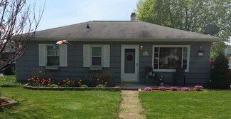 110 E Ben St, New Carlisle, IN 46552