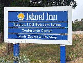 21 Island Inn Rd Unit 39G, Oak Bluffs, MA 02568