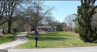 5330 Sycamore Rd, Sugar Hill, GA 30518