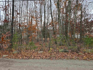 4 Miriam Rd, MerriMacK, NH 03054